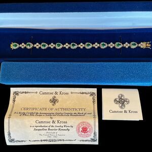 Jacqueline Kennedy Camrose & Kross JBK Gold Tone & Faux Emerald Bracelet 8” Box